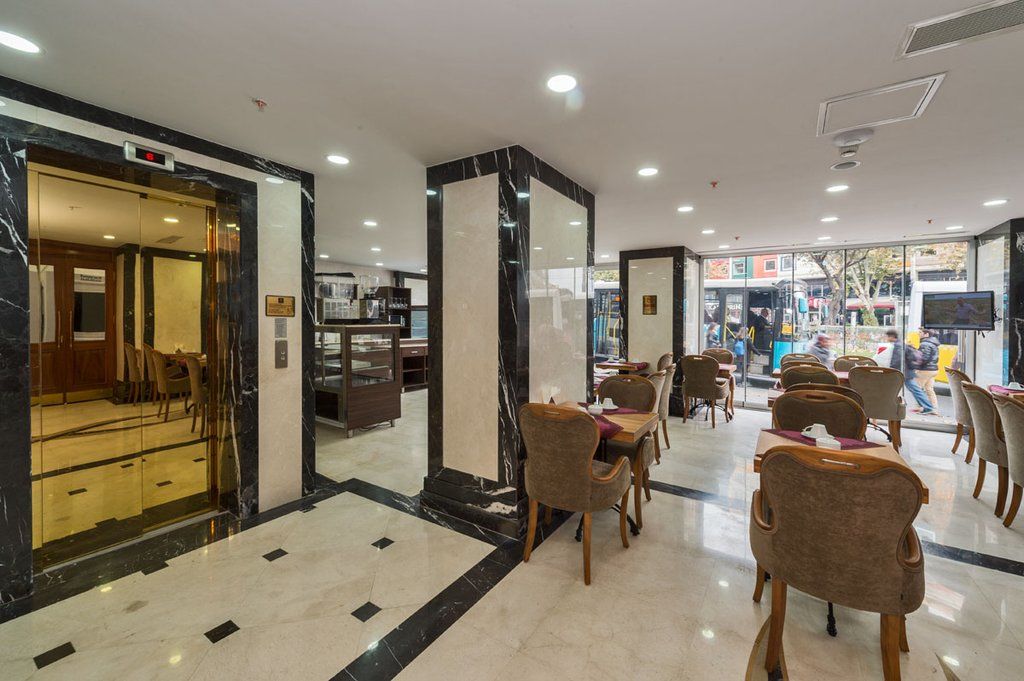 The Central Hotel Истанбул Екстериор снимка
